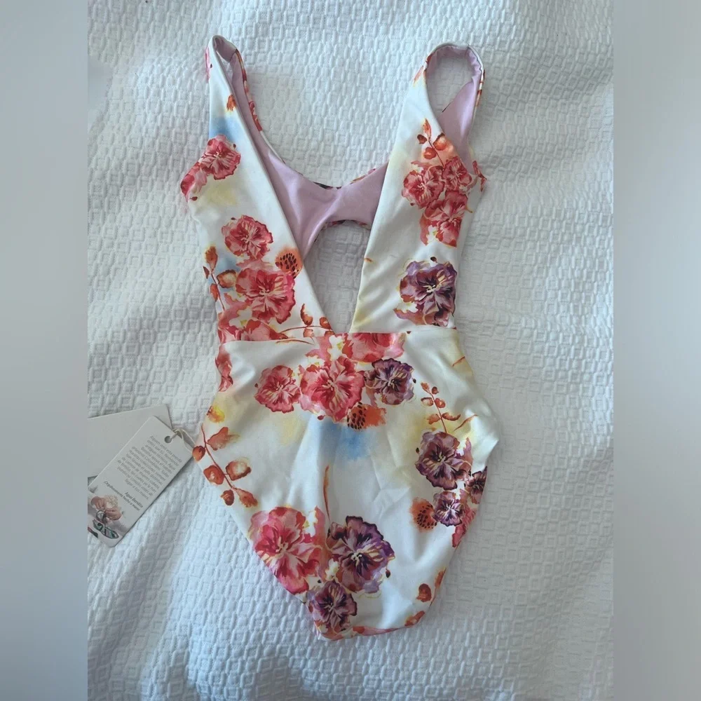 AGUA BENDITA KIDS Ruby Oazze One Piece  Swimsuit NWT Size 2